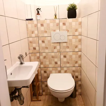 דירה Cozyhome The Castle - Spacious, Quiet, High Ceiling *